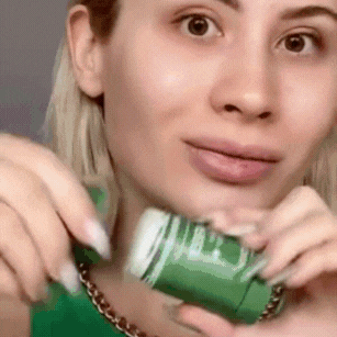 Mascarilla en Barra de Té Verde – Piel Suave e Hidratada al Instante