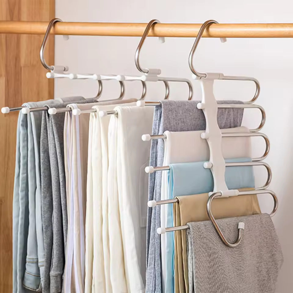 La percha plegable 5 en 1 - ¡La solución definitiva al caos del armario!