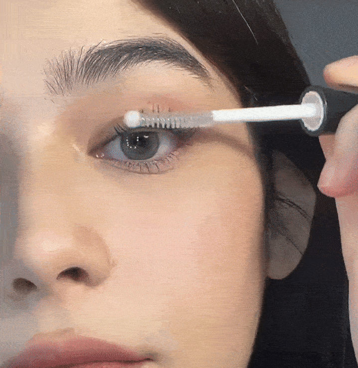 LuxeLash Suero para el crecimiento de pestañas