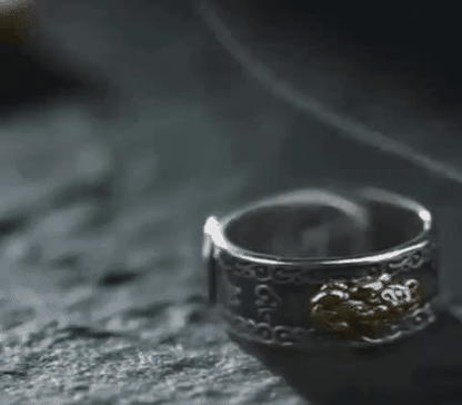 Anillo Energético Pixiu – Atrae Dinero, Suerte y Protección